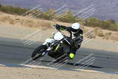 media/Jan-08-2022-SoCal Trackdays (Sat) [[1ec2777125]]/Turn 6 Inside (1pm)/